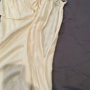 Off the shoulder off white forever21 top size L with zipper side